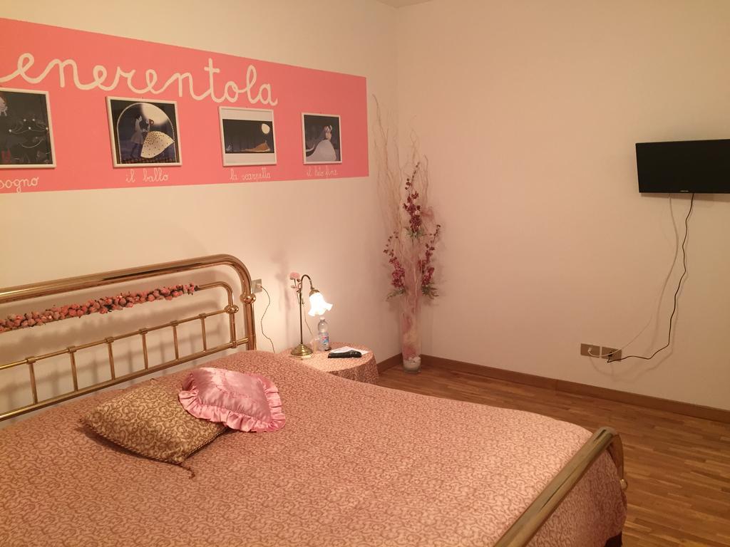B&B Margherita Le Fiabe SantʼAgata Feltria Exteriör bild