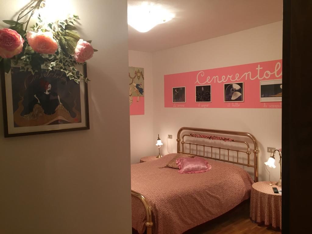 B&B Margherita Le Fiabe SantʼAgata Feltria Exteriör bild