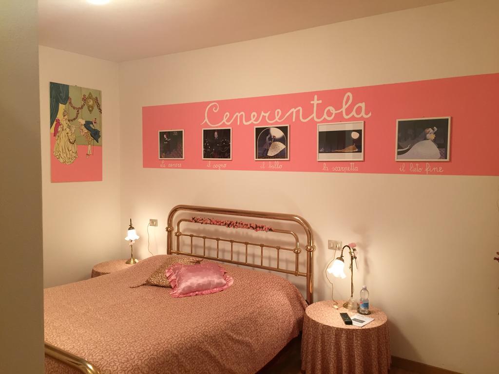 B&B Margherita Le Fiabe SantʼAgata Feltria Exteriör bild