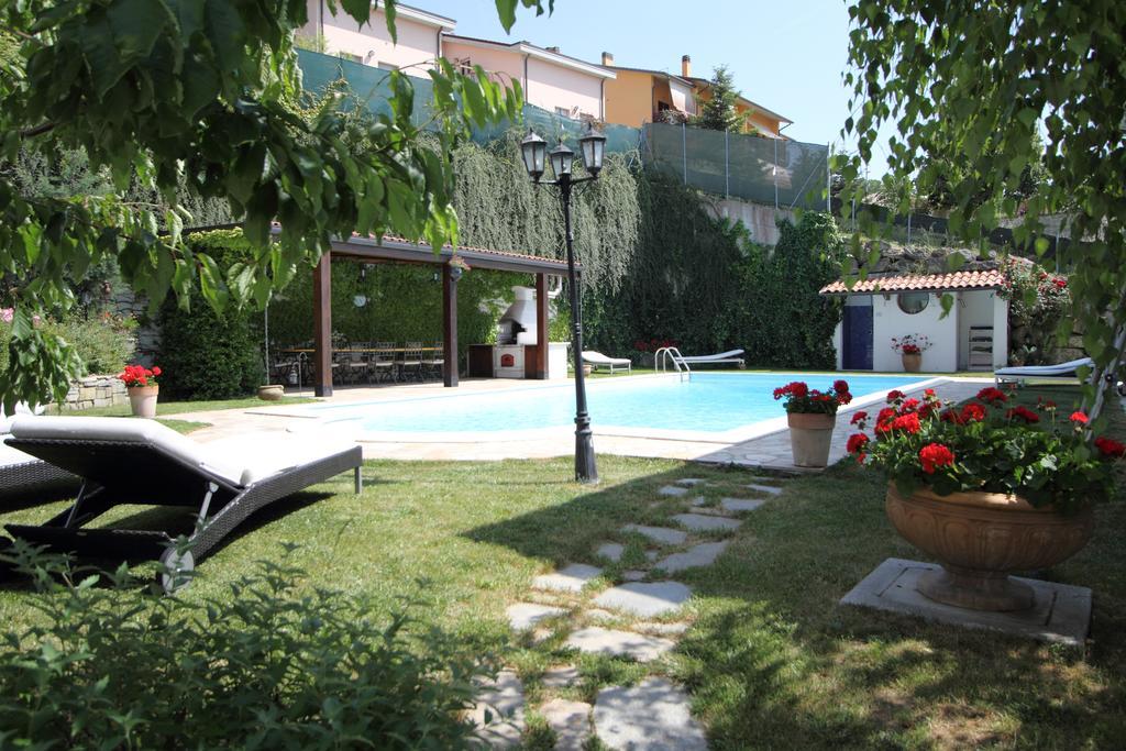 B&B Margherita Le Fiabe SantʼAgata Feltria Exteriör bild